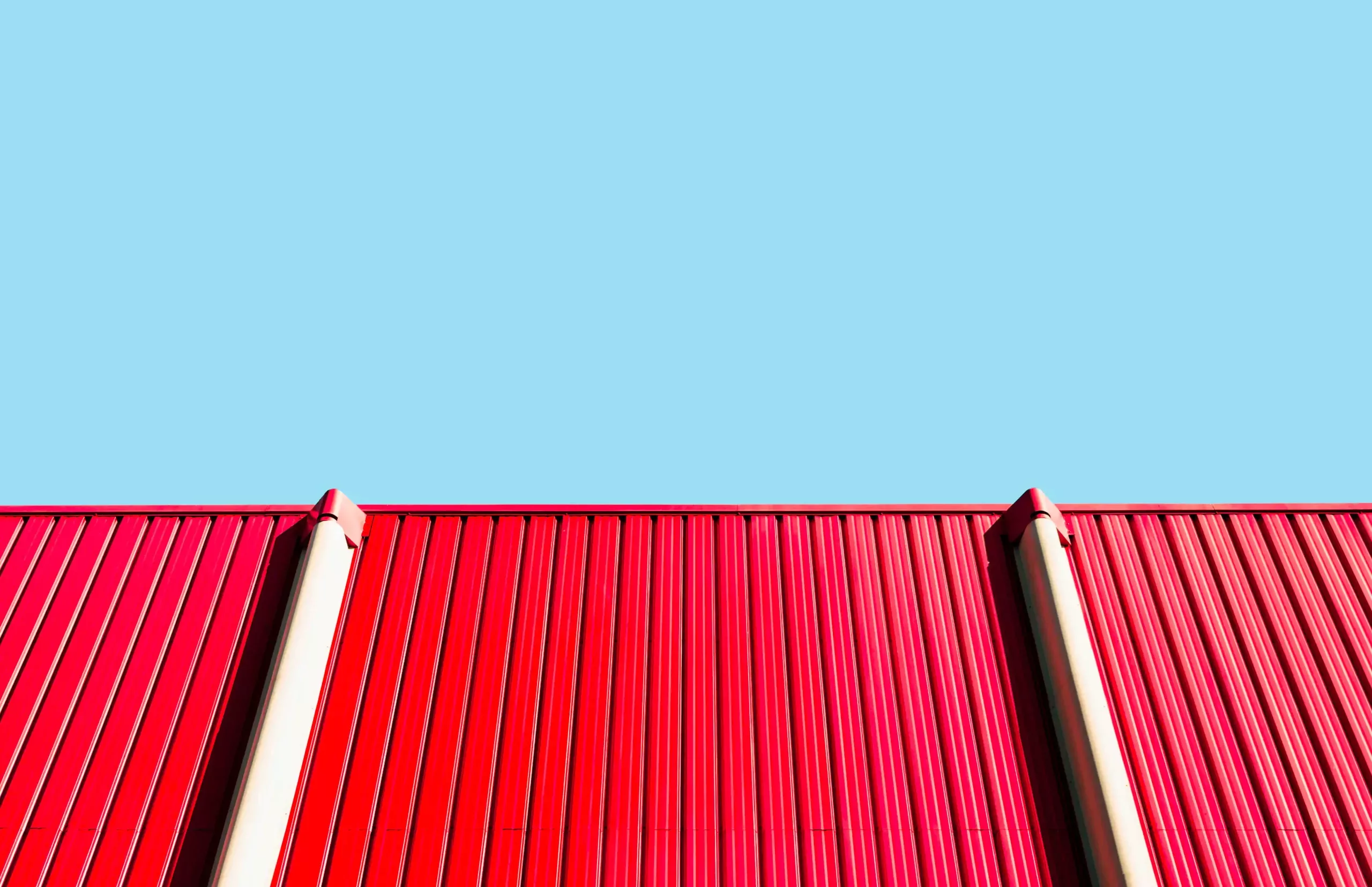 metallic-wall-with-sky (1) atap rumah metal