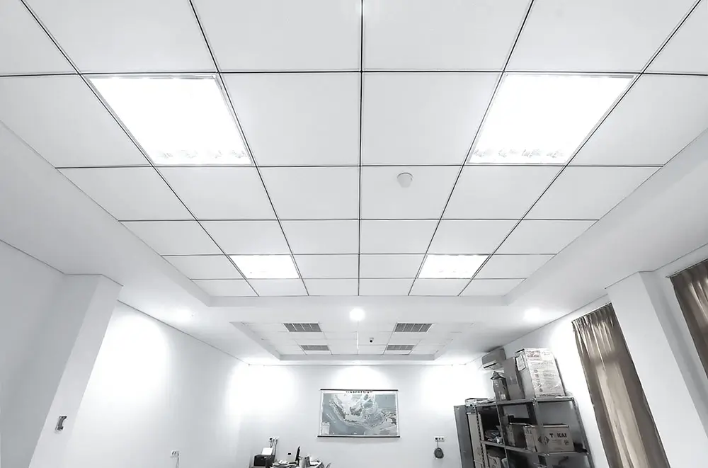 prod-aplus-tee-000-sample